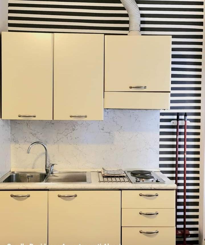 Residence Corallo Αλάσιο Εξωτερικό φωτογραφία