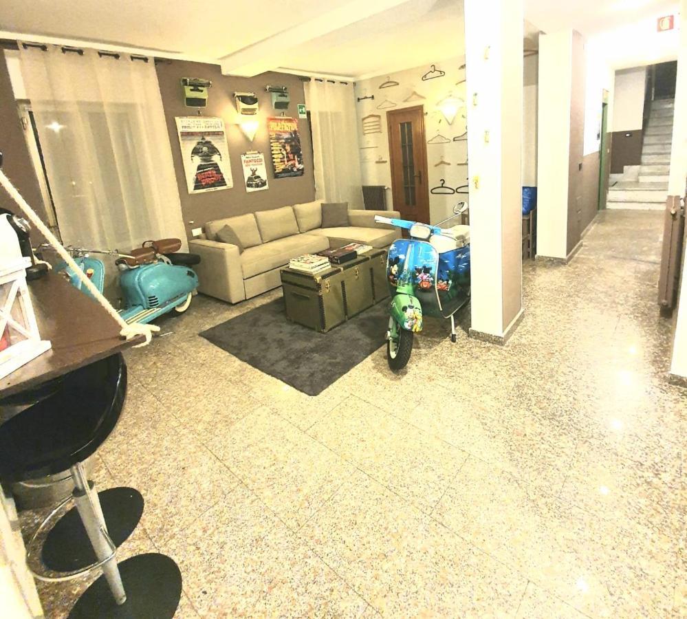 Residence Corallo Αλάσιο Εξωτερικό φωτογραφία